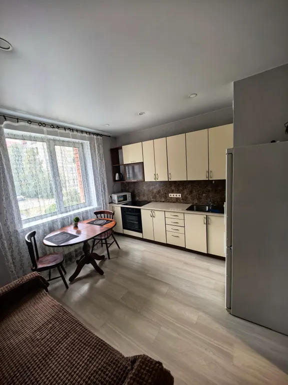 Хорошая однокомнатная квартира в кирпичном доме