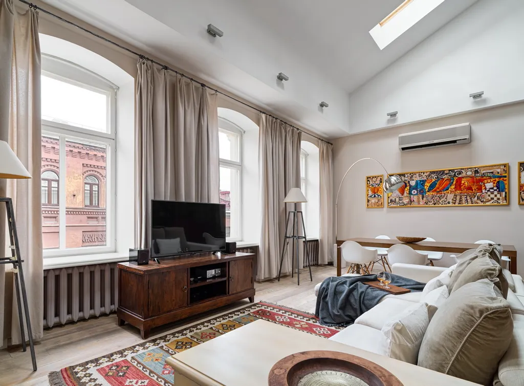 Двухуровневые апартаменты Palazzo с высокими потолками