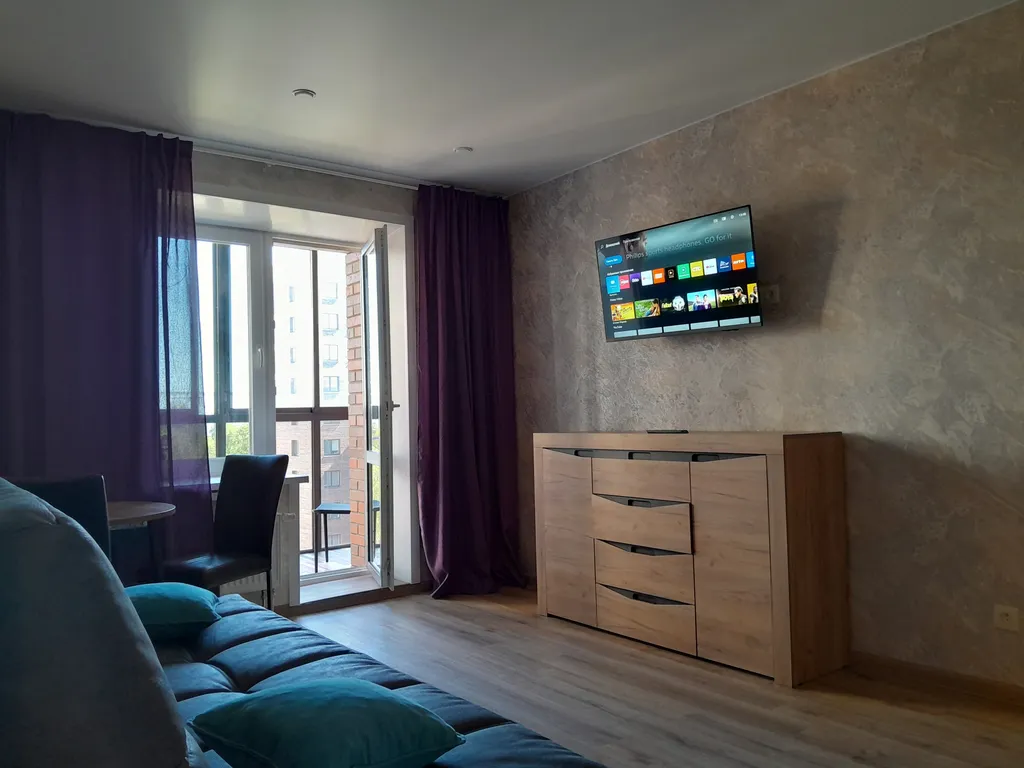 ЖК " Ривер парк " Набережная- Урицкого . Евродвухкомнатная квартира