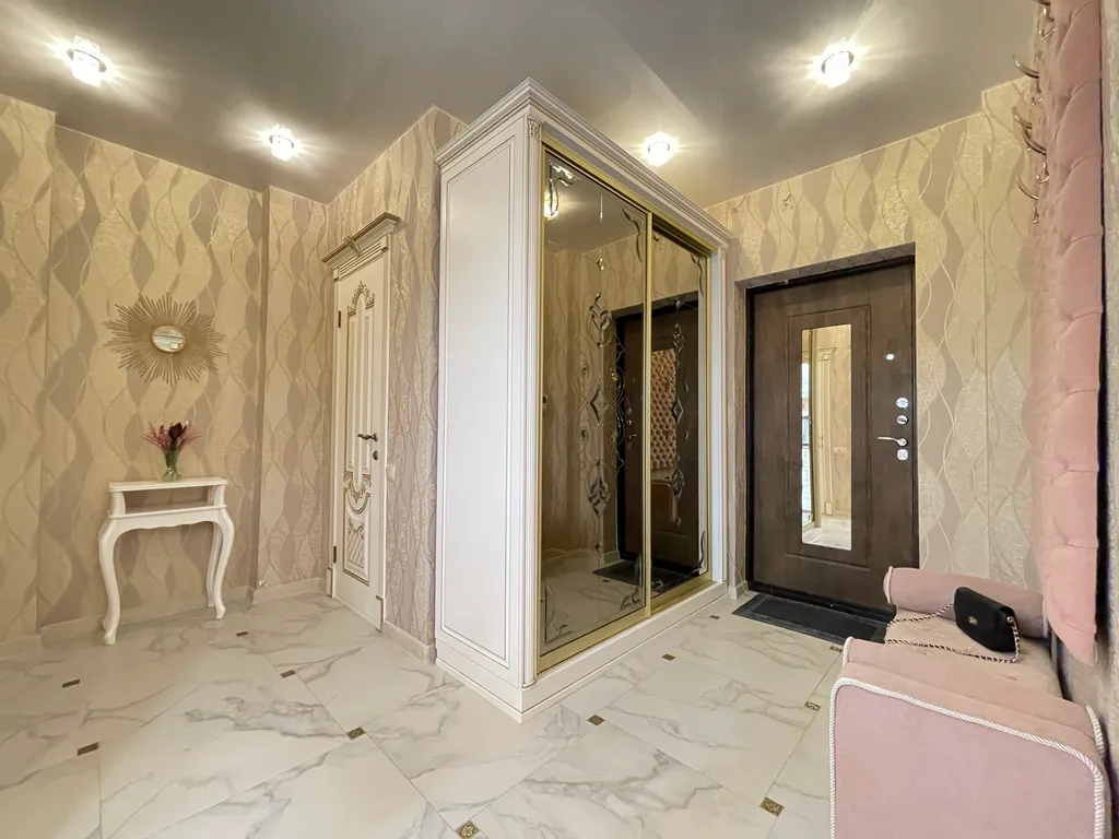 Квартира Квартира Шикарная классика у зоопарка — Новосибирск