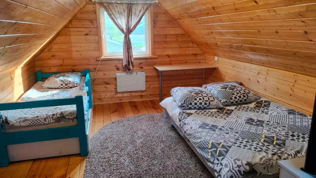 Теремок на Менци