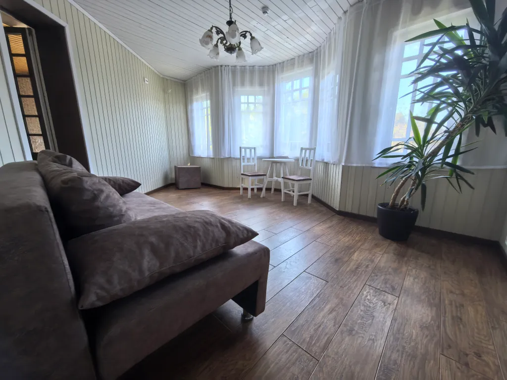 Дом 290 м2 на участке 100 соток