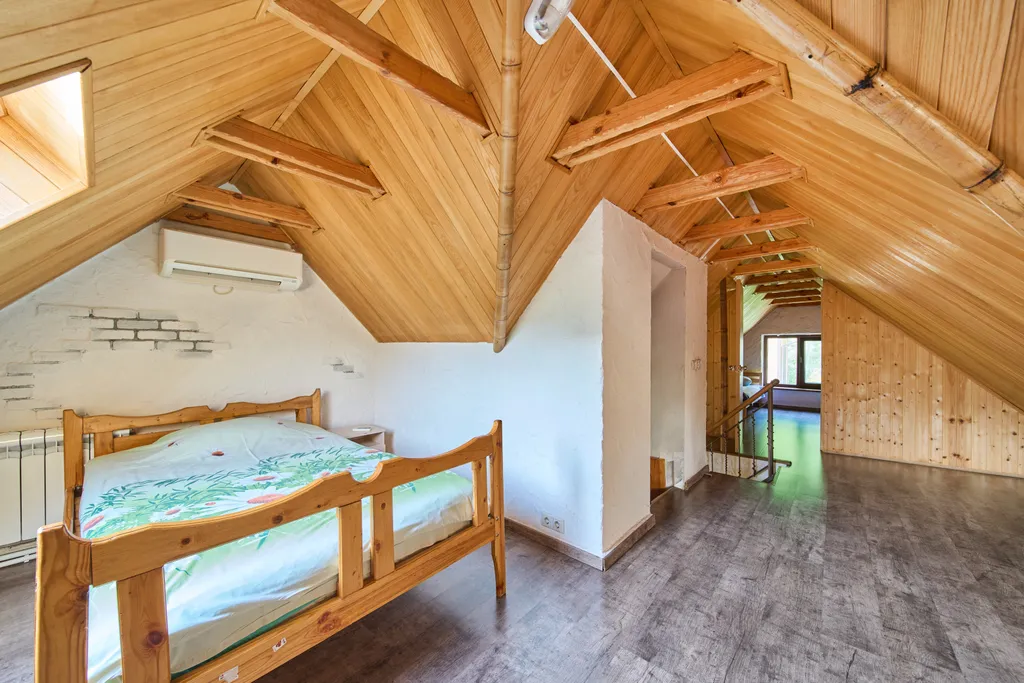 Дом в альпийском стиле в видом на горы