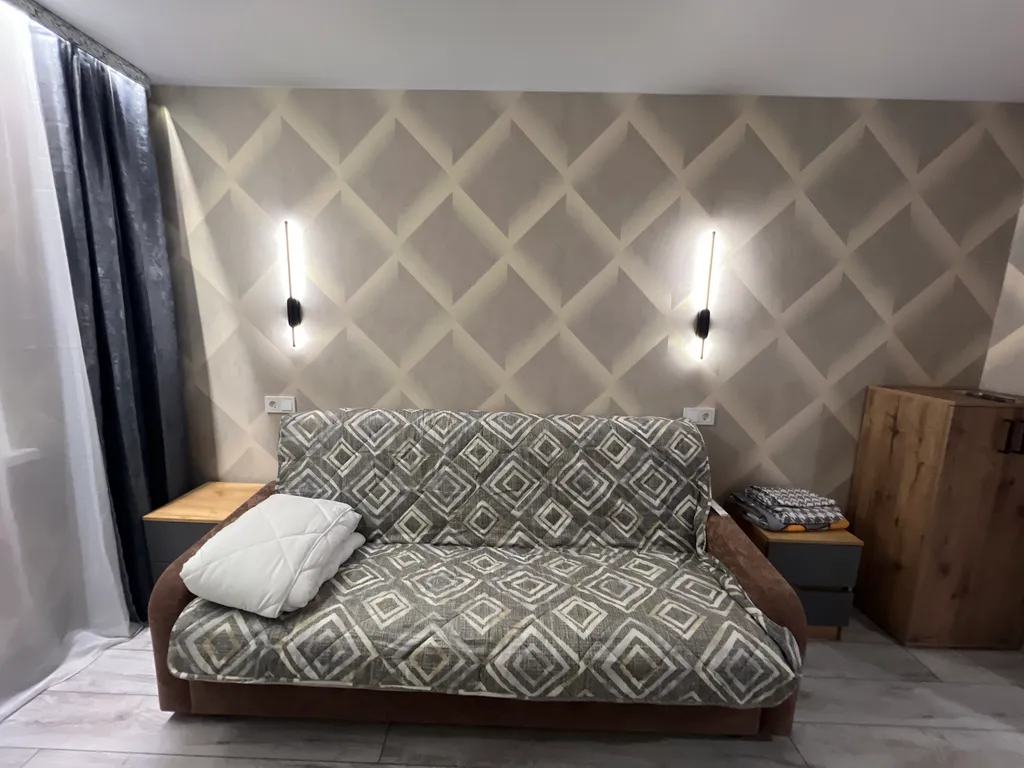 Квартира с новым ремонтом в самом центре города