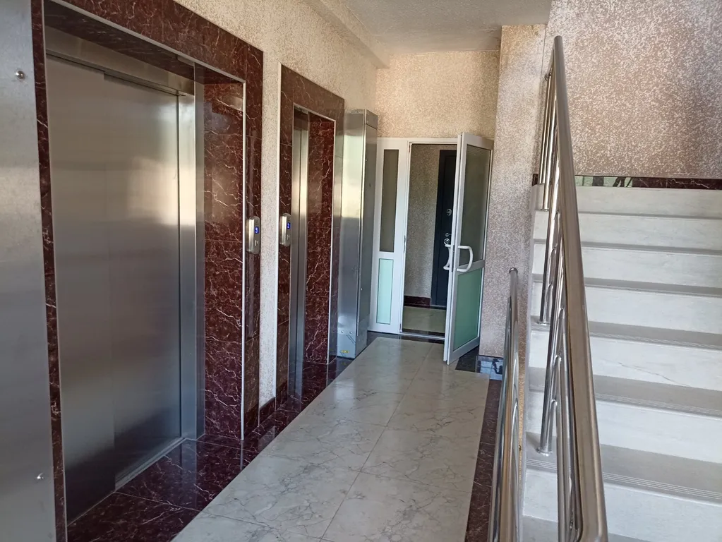 Уютная квартира у моря с видом на горы