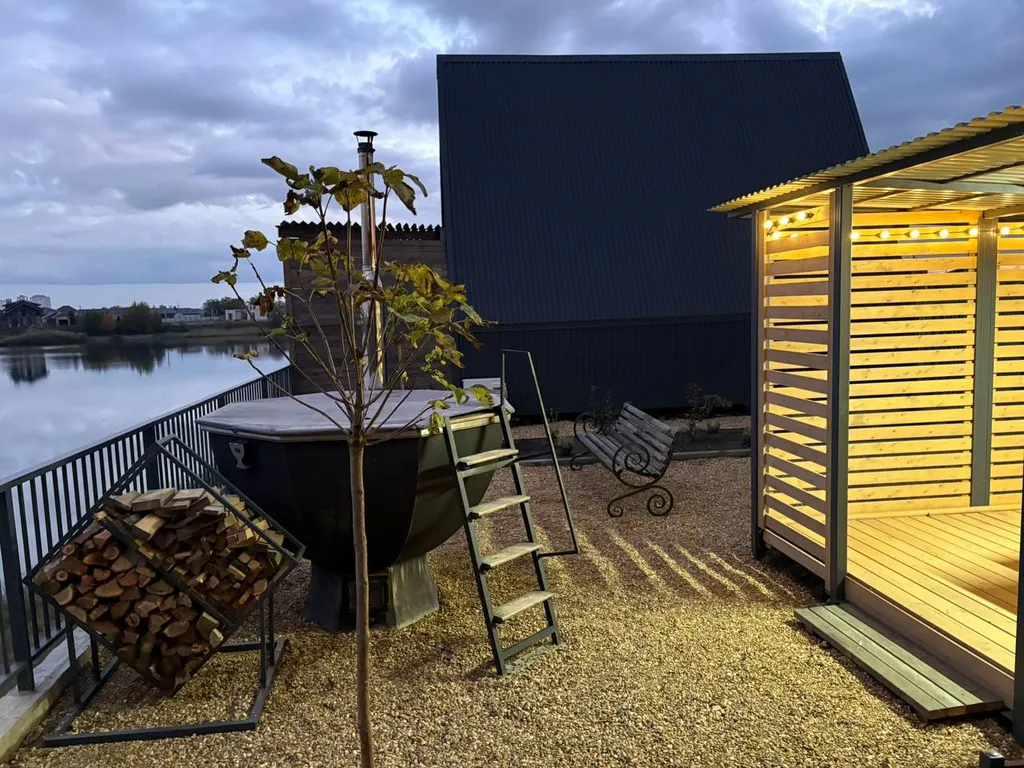 А-фрейм для тихого семейного отдыха с видом на озеро