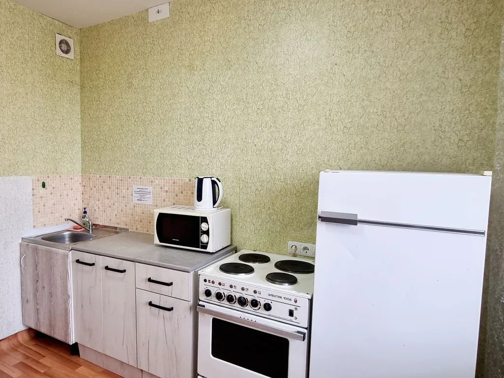 Квартира Квартира Спальный район, неподалеку от Онкоцентра — Красноярск