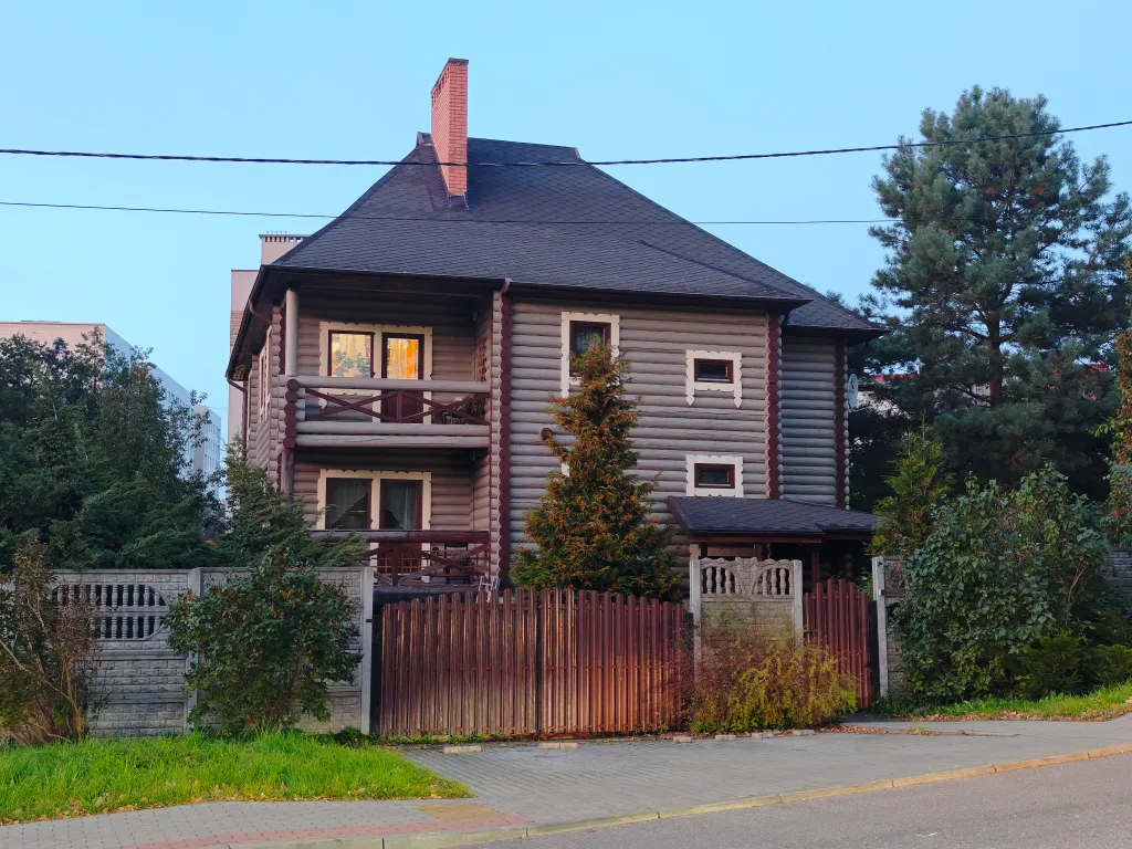 Коттедж Второй этаж дома в центре города — Калининград