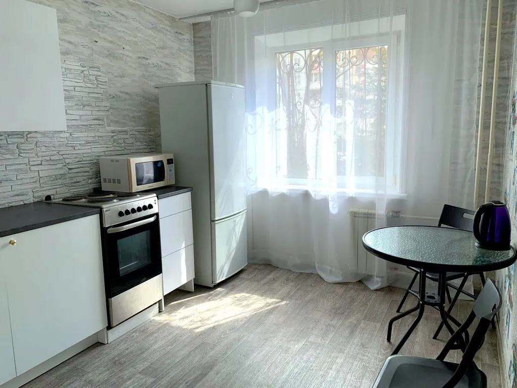 Квартира Светлая однокомнатная квартира — Красноярск