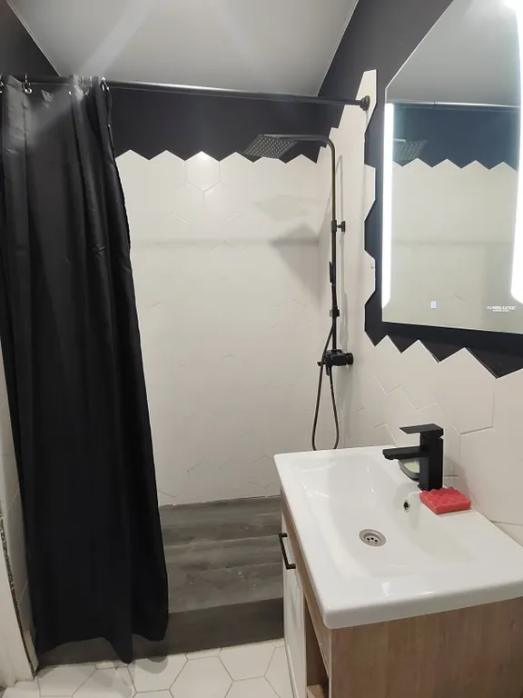 6-комнатный Дом