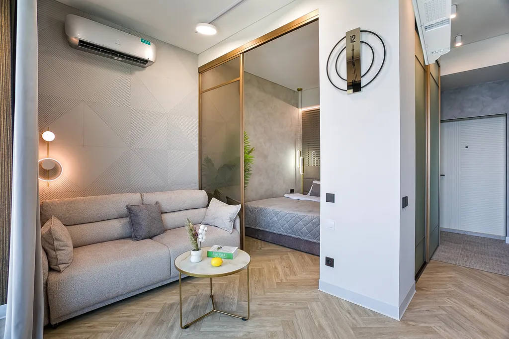 Студия с террасой и видом на море в скай плаза 3