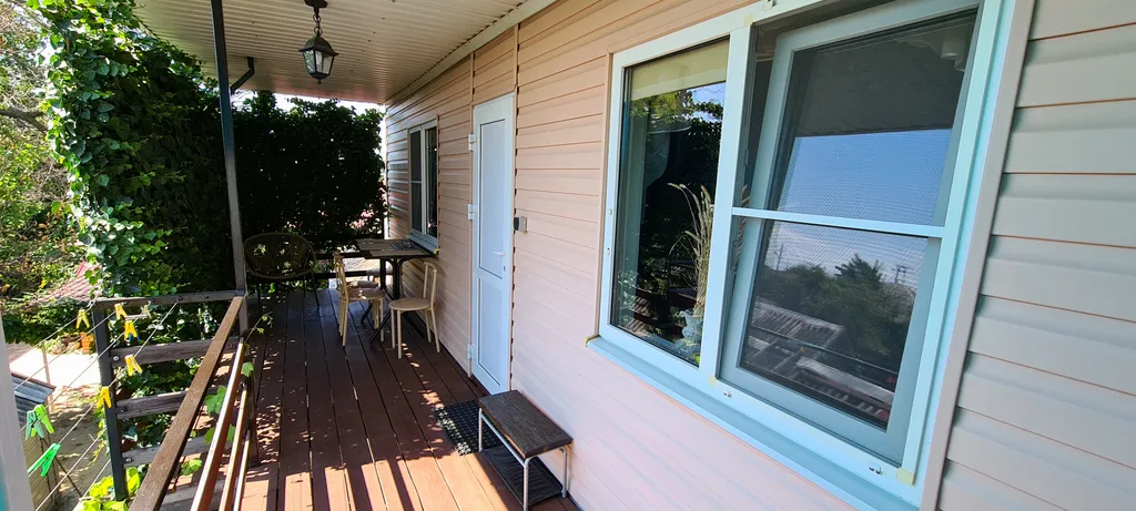 2-х комнатный номер с балконом у моря