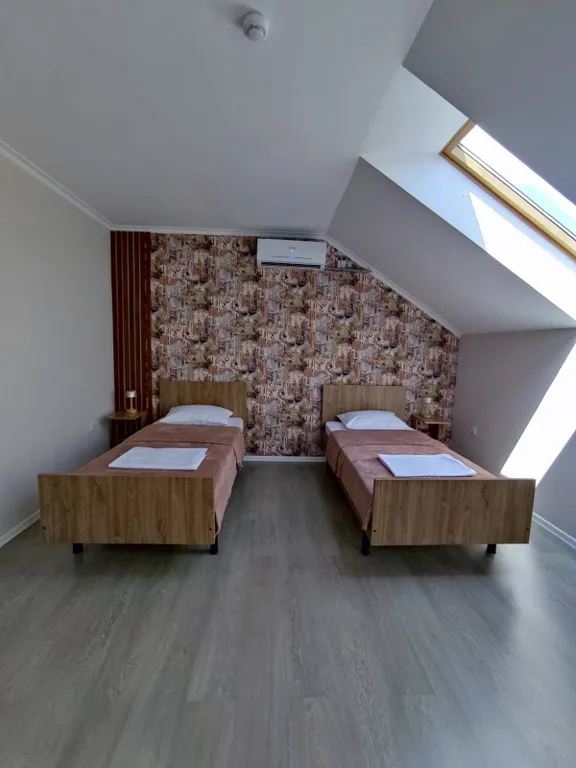 Просторные и комфортные апартаменты на море в дали от шума в Бетте