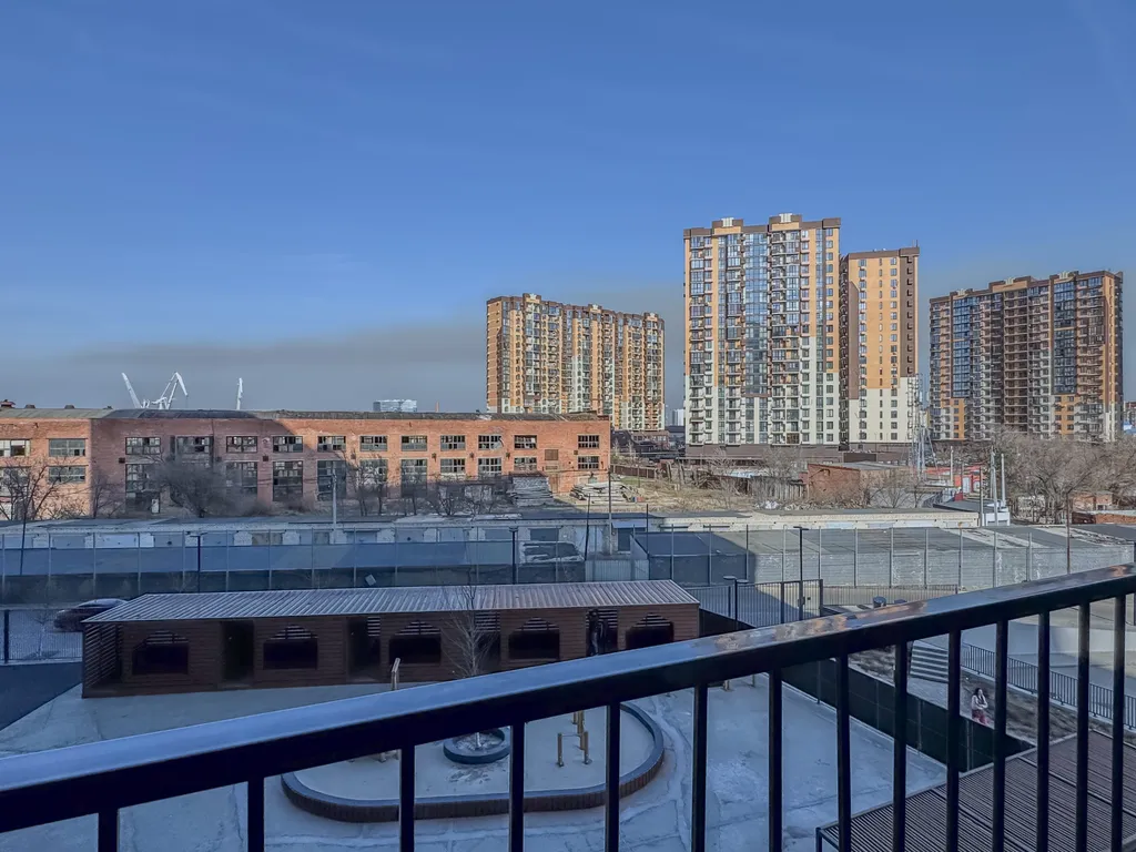 Евроквартира на берегу реки