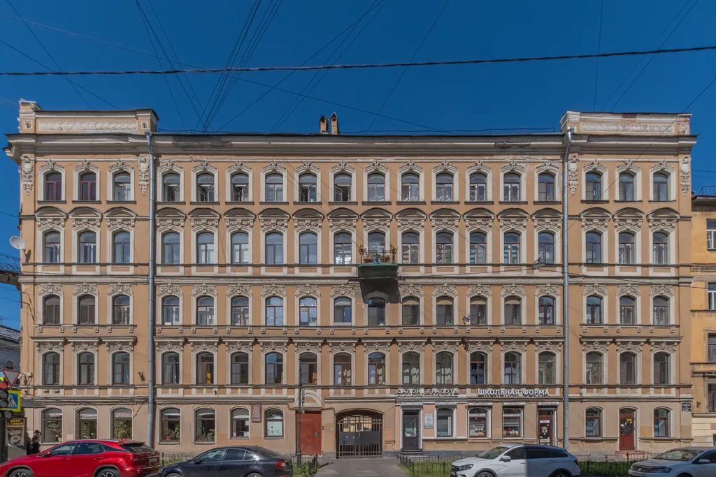 Просторная светлая квартира в самом сердце города