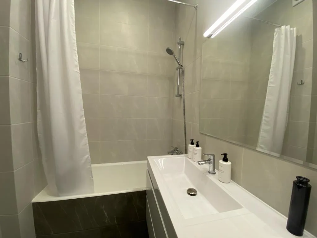 Квартира Изящная видовая квартира — Гатчина