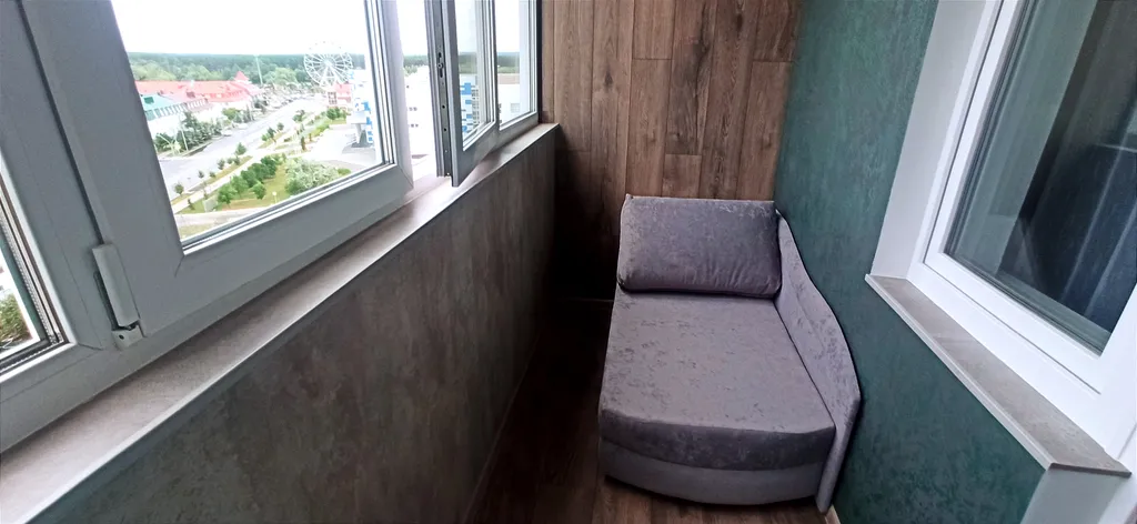 2-комнатная квартира у набережной в центре микрорайона Город Спутник