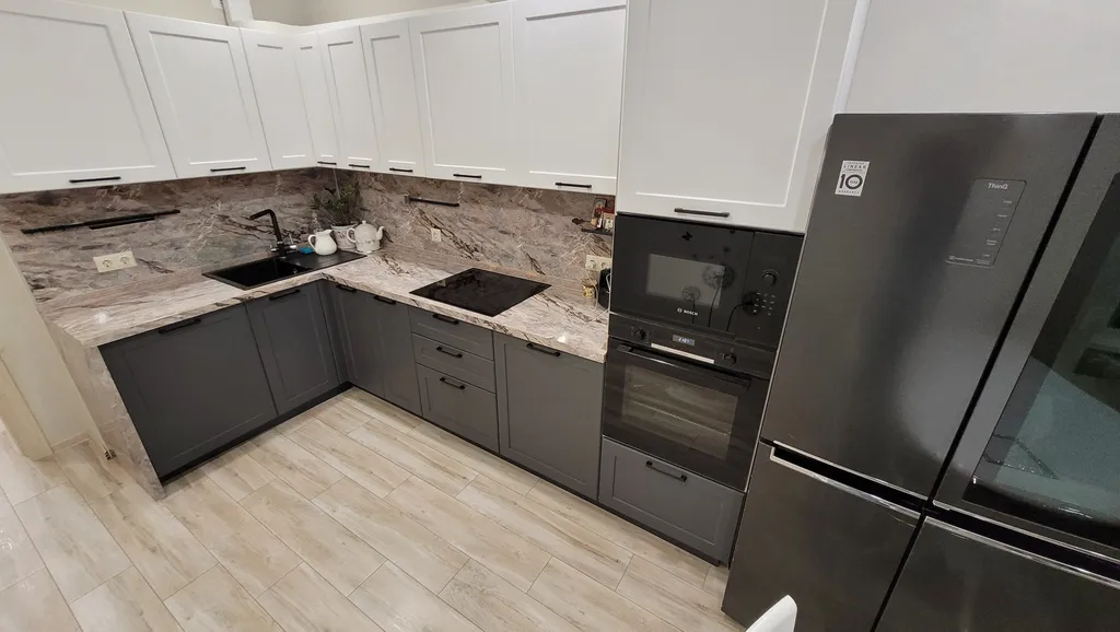 Уютная и большая квартира с видом на Храм