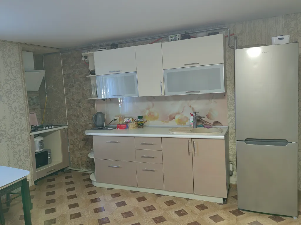 2-х комнатной квартира в центре Небуга