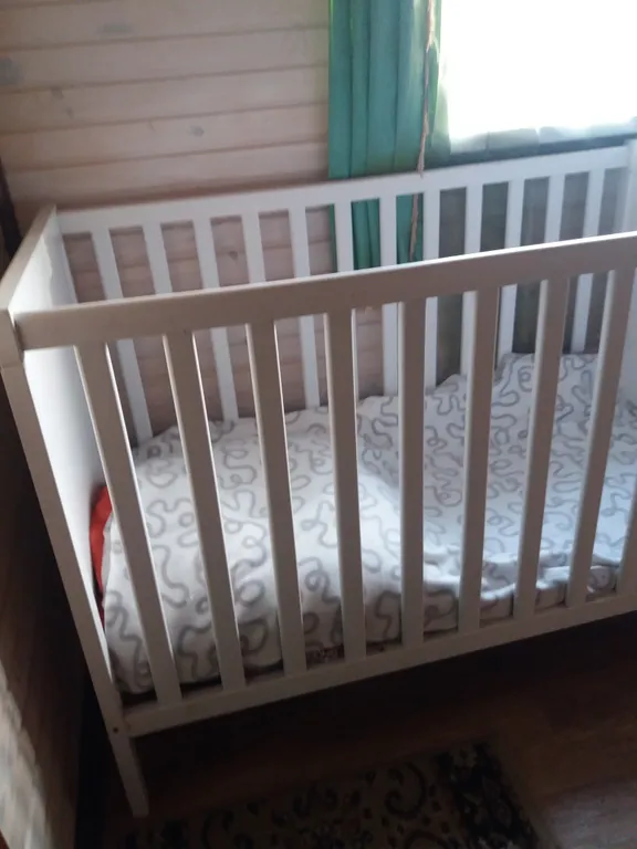 Большой коттедж на берегу озера