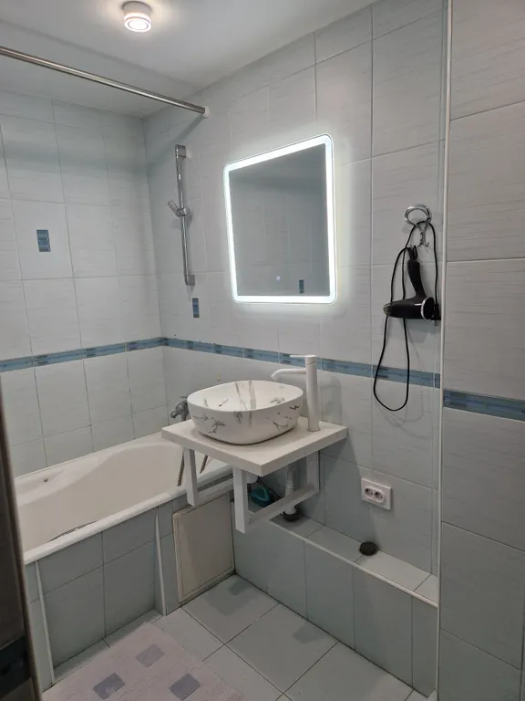 Двушка, весь центр в шаговой доступности