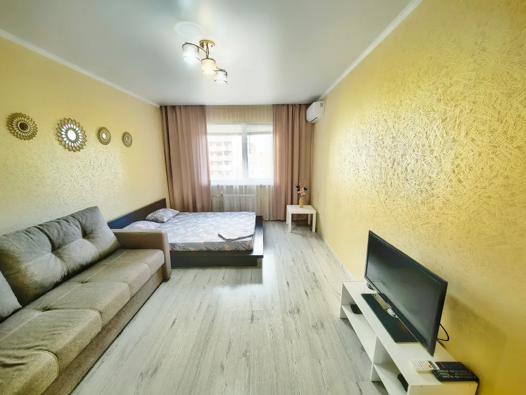 Квартира дл 8 гостей в районе с удобной транспортной развязкой