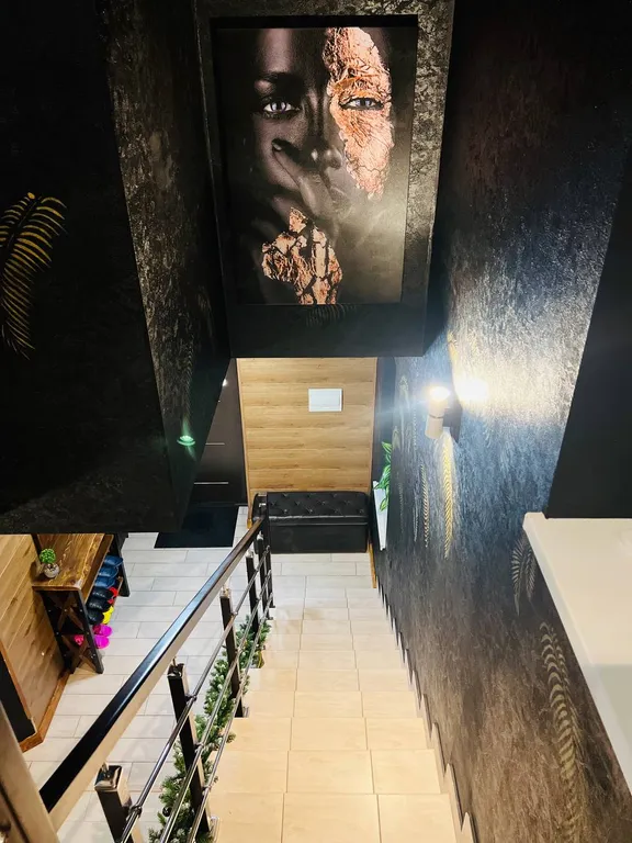 Дом с бассейном