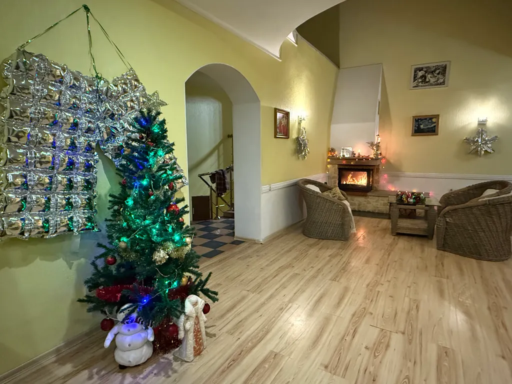 Kate Home Дом с бассейном