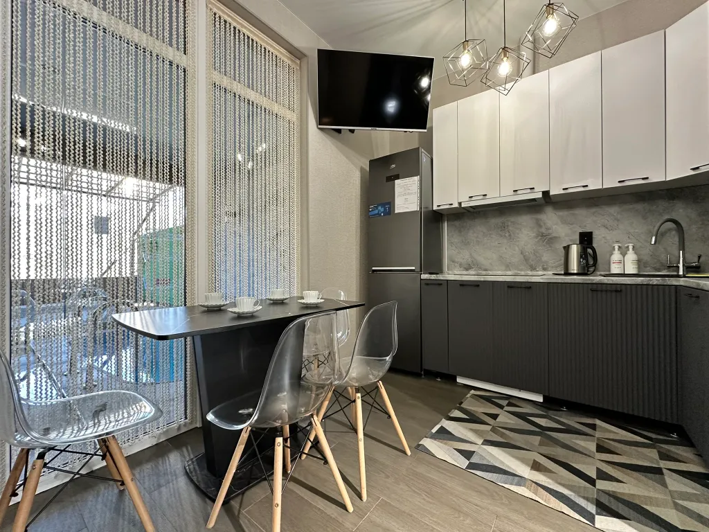 Домик у реки