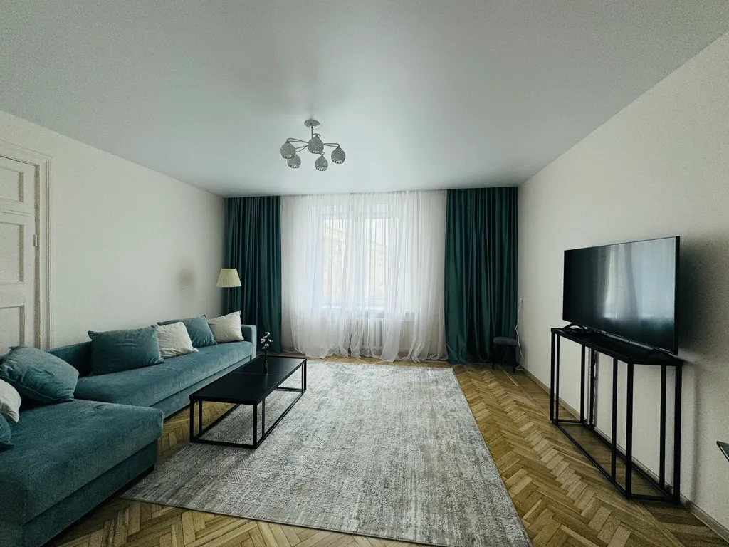 Квартира 4-комнатный апартамент в центре — Минск