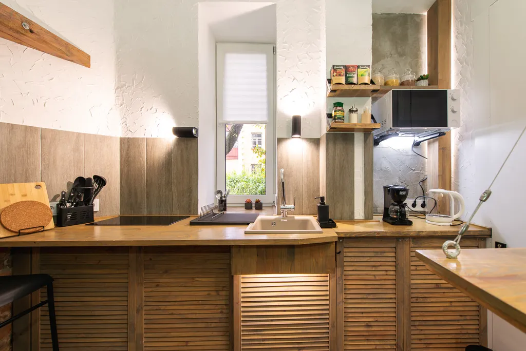 Квартира Квартира в центре с отдельным входом и своей парковкой под окном — Ярославль