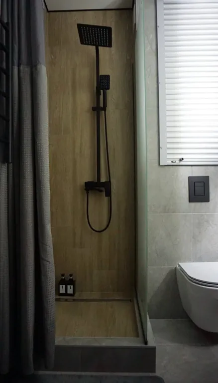 Стильная двушка с яркой кухней