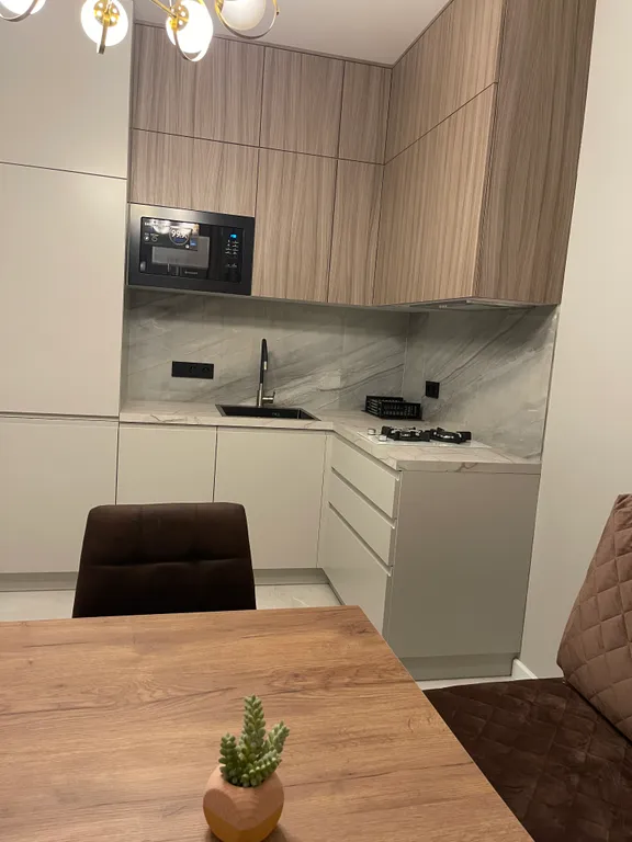 Новый апартамент с видом на казино и горы