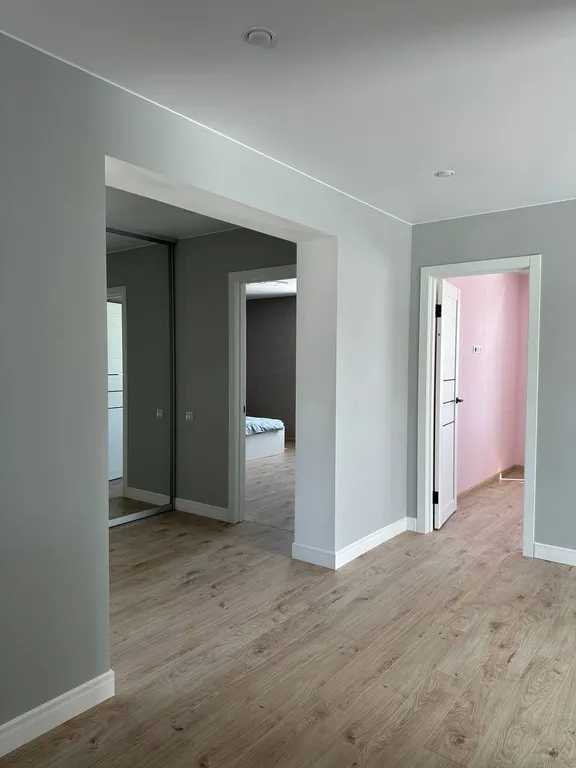 Новый, уютный дом