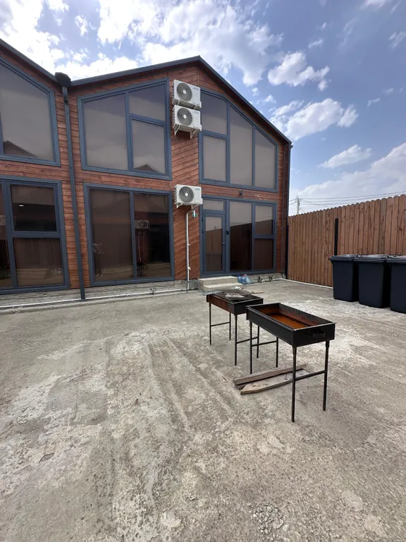 Уютные коттеджи возле моря