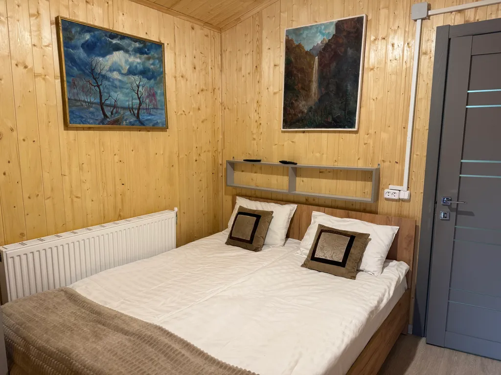 Дом с видом на лес, горы