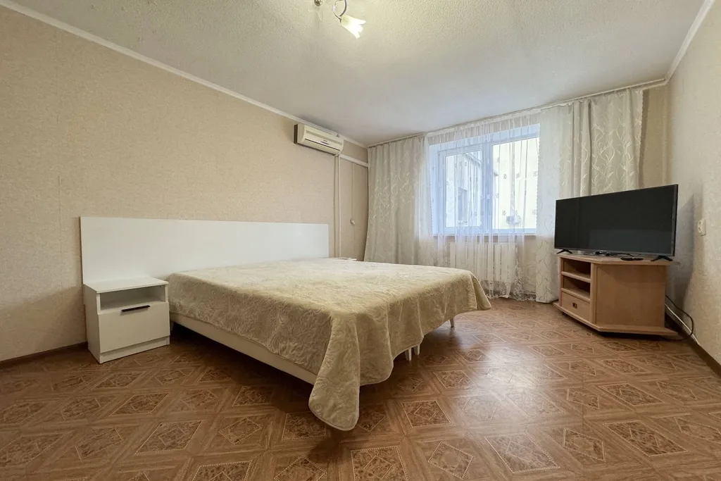 1-комнатная Квартира — аренда посуточно в Феодосия