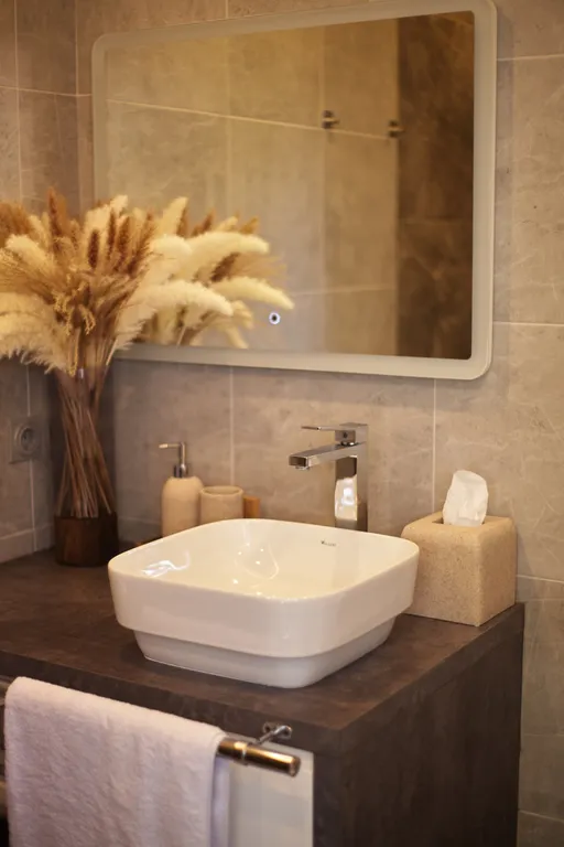 Уютный загородный дом с баней на дровах в дали от шума