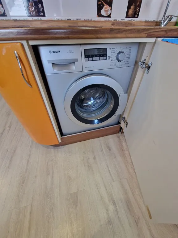 Уютная студия с видом на реку. Есть водонагреватель