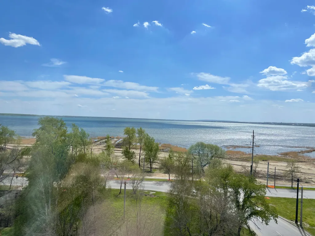 Квартира с видом на озеро Смолино