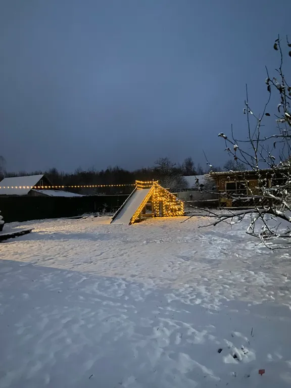 Дом на участке 3 сотки, огорожен, все удобства