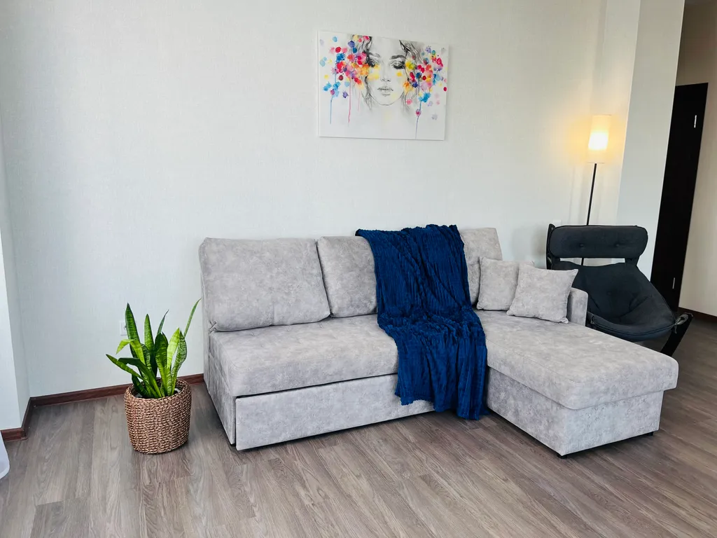 Вместительные апартаменты в новом ЖК, центр города