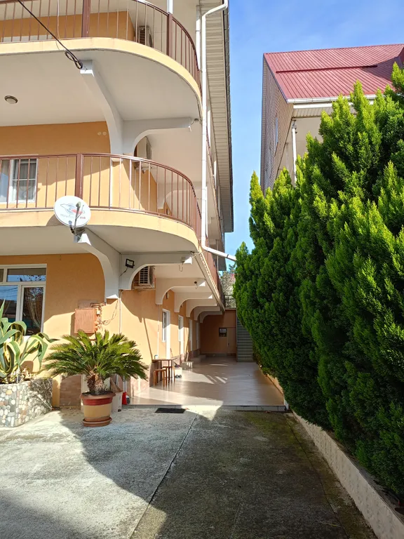 Квартира Комната — аренда посуточно в Лоо