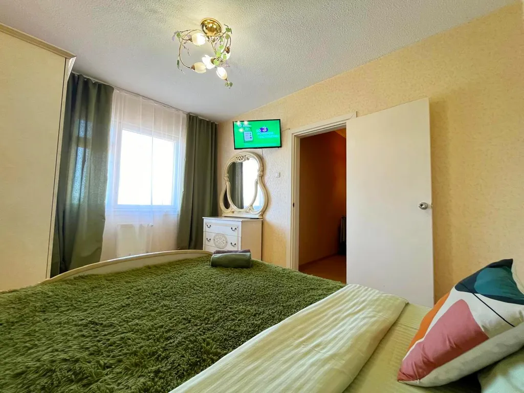 2-комнатная на Оптимистов