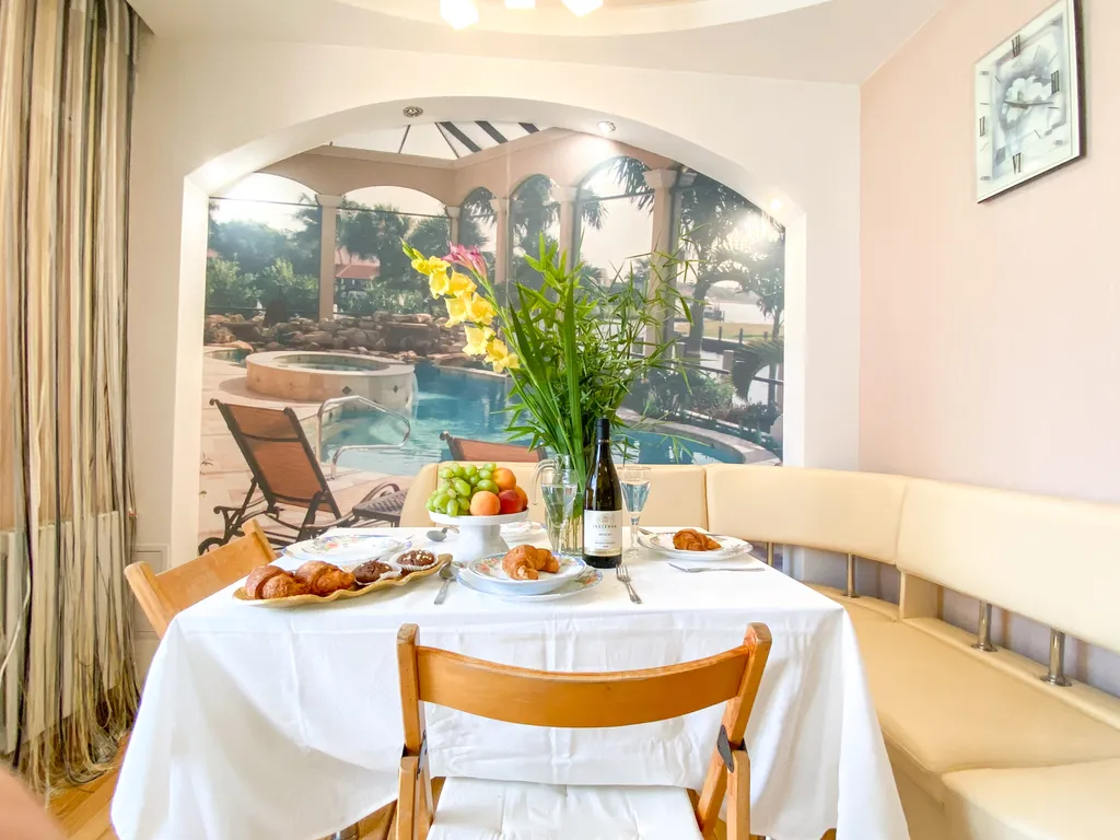 Квартира Двухкомнатная квартира тихий центр — Севастополь