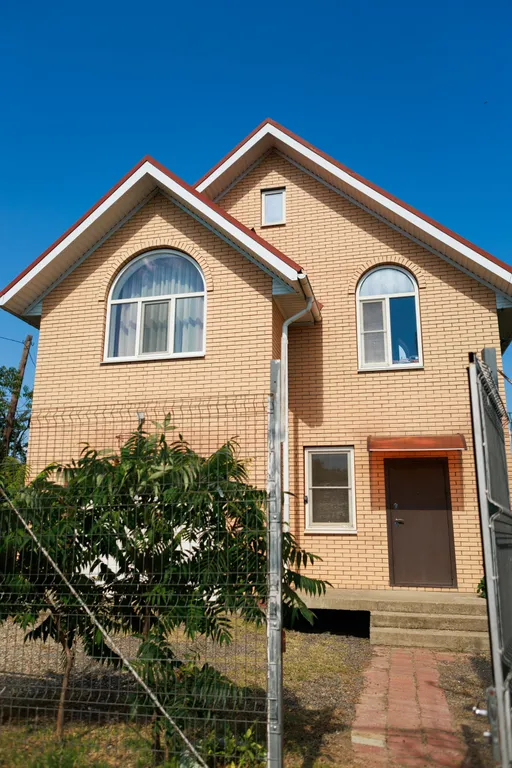 Коттедж Дом с открытой террасой и видом на горы и лес — Горячий Ключ