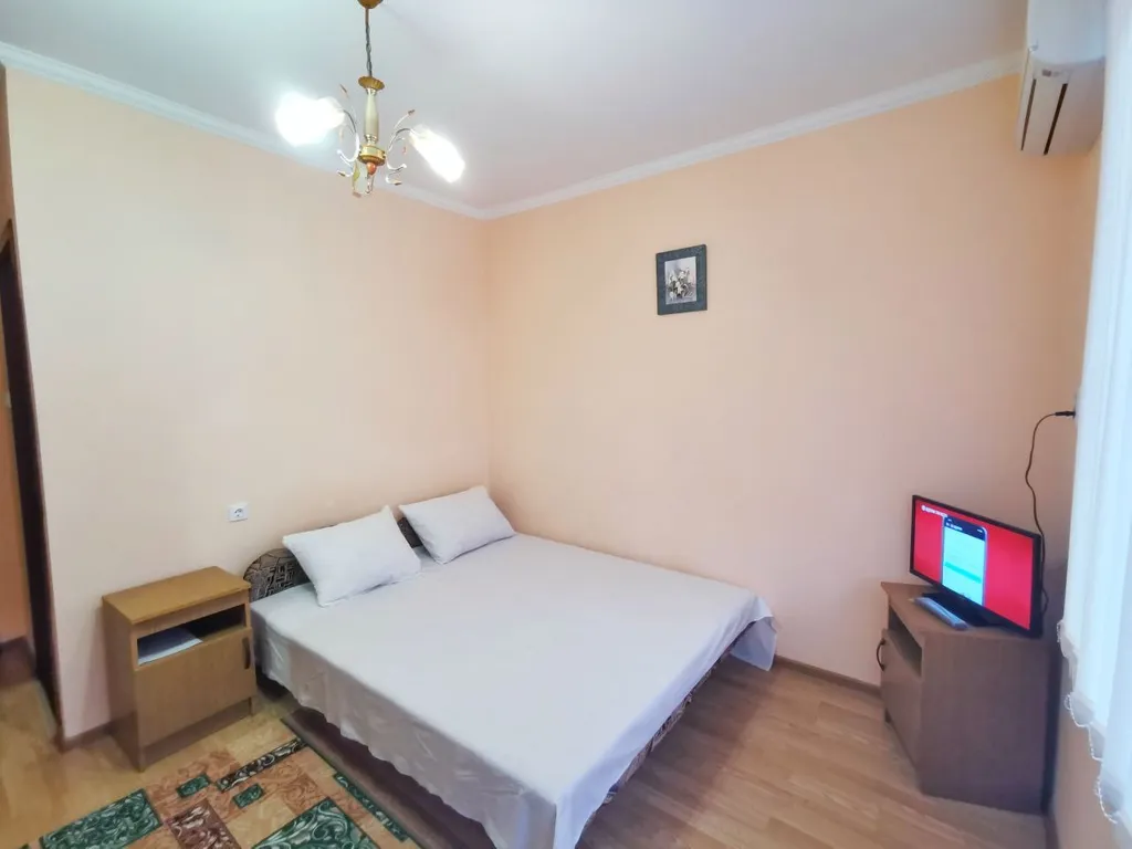 Квартира Комната — аренда посуточно в Небуг