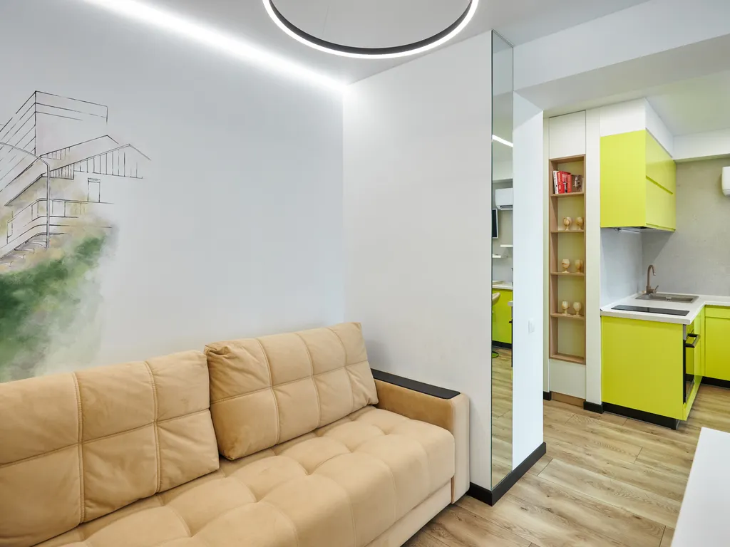 Двухкомнатная квартира на берегу моря