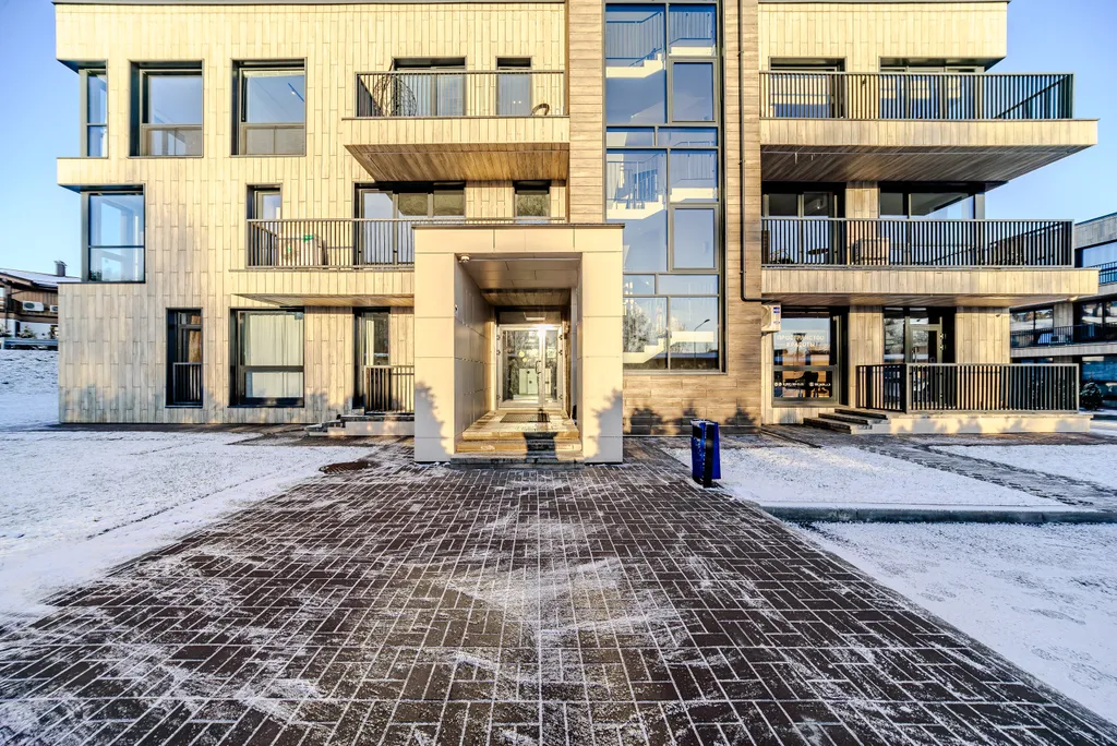 Охтаинн 7-7 с 1 спальней с видом на склон