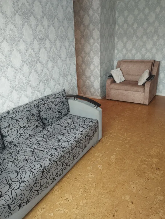 Горячая вода, тёплая уютная квартира в центре города 5 минут от трассы